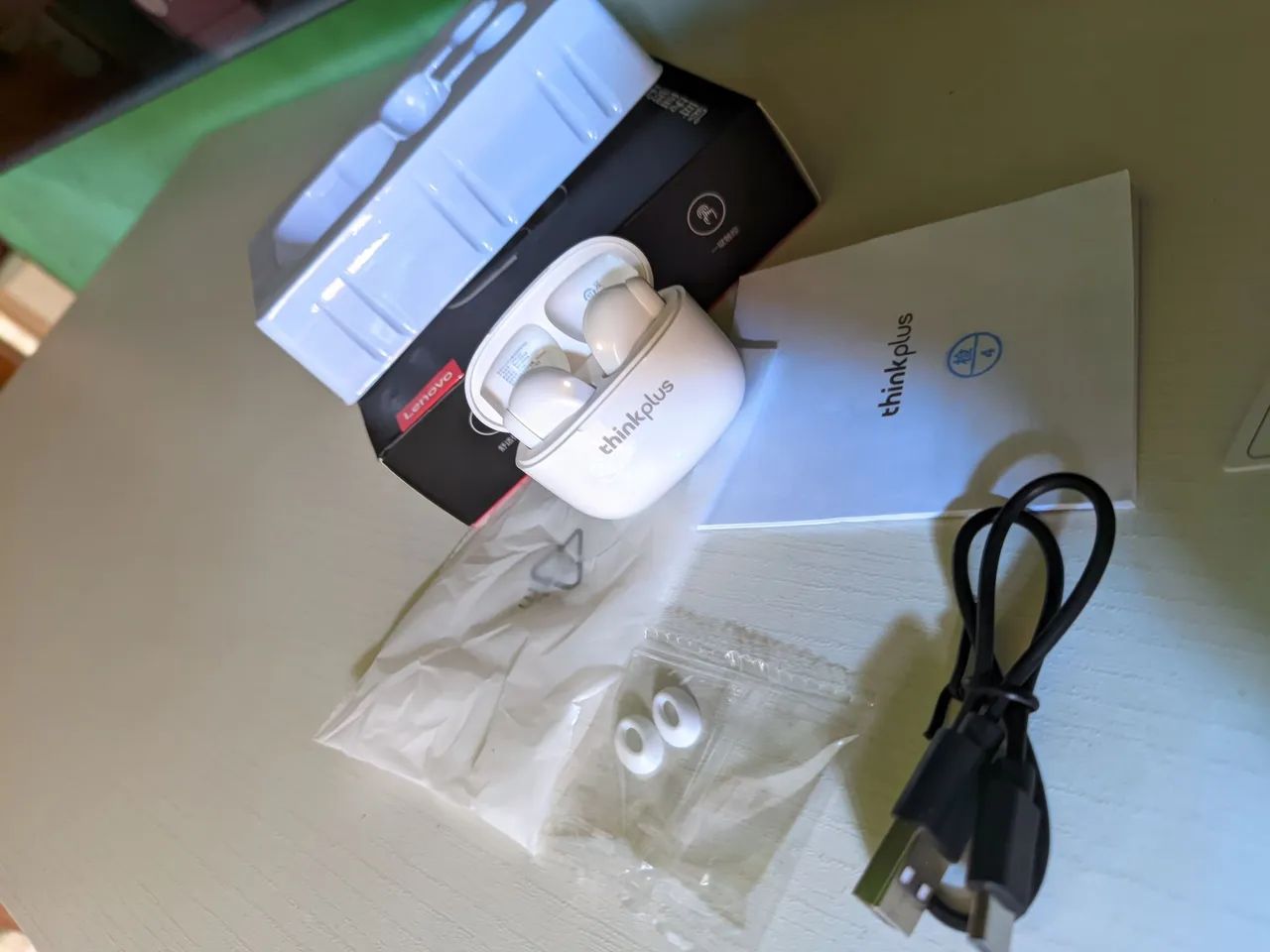 Fone de ouvido Lenovo LP40 Pro Branco - Foto 2