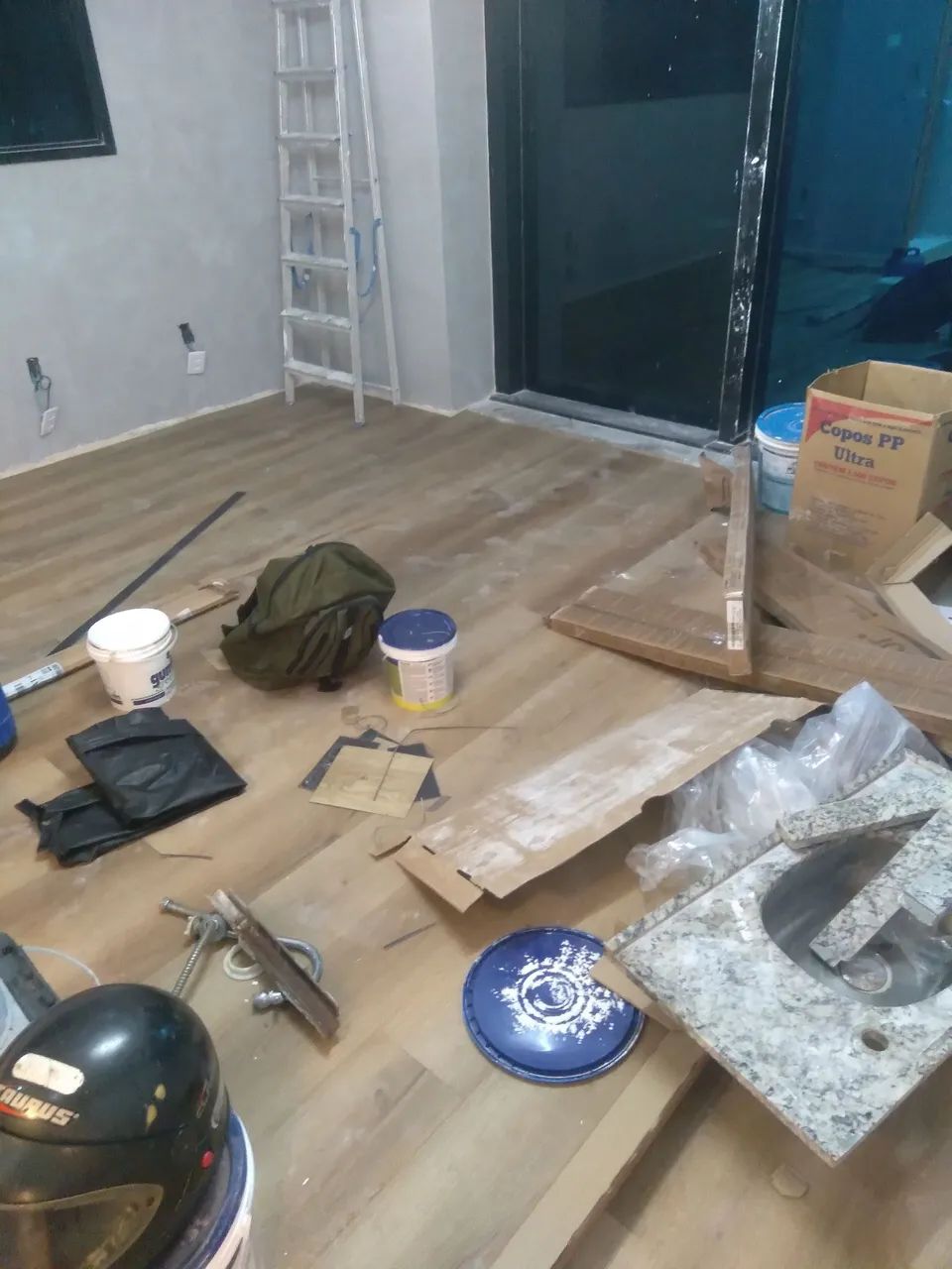 INSTALAÇÃO PISO VINILICO 28,00  - Foto 5