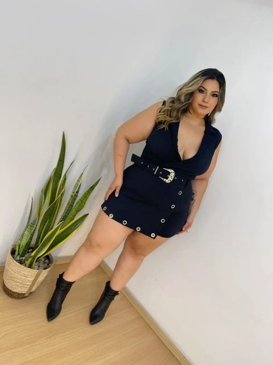 Macaquinho Plus Size - Foto 3