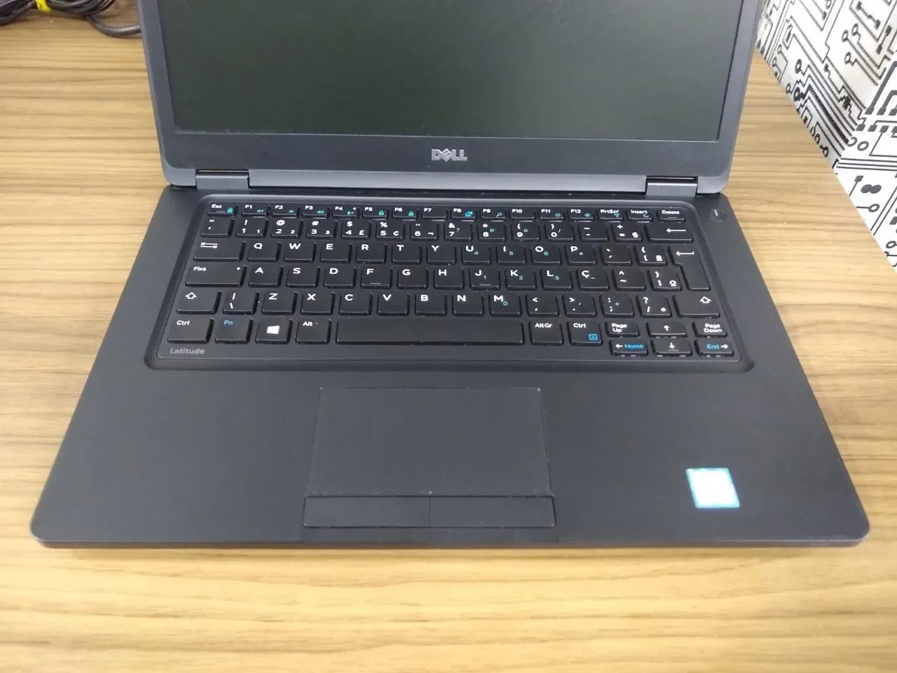 NOTEBOOK DELL COM GARANTIA - CORE i5, DDR4, SSD 240GB, Win 11 Pro