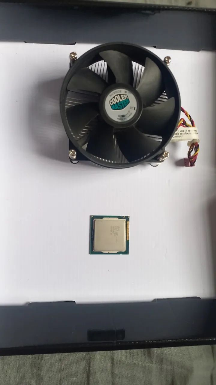 "Cooler Silence + i3 3.40GHz"