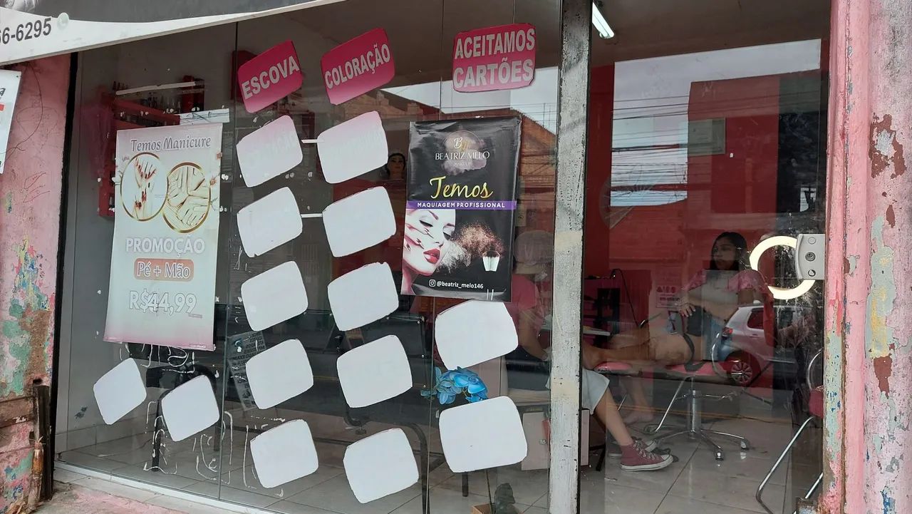 Porta de vidro com chave ! Para comércio! 