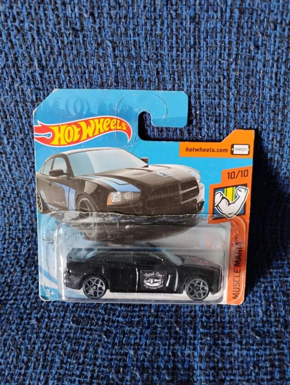 Hot Wheels '11 Dodge Charger R/T - Custom