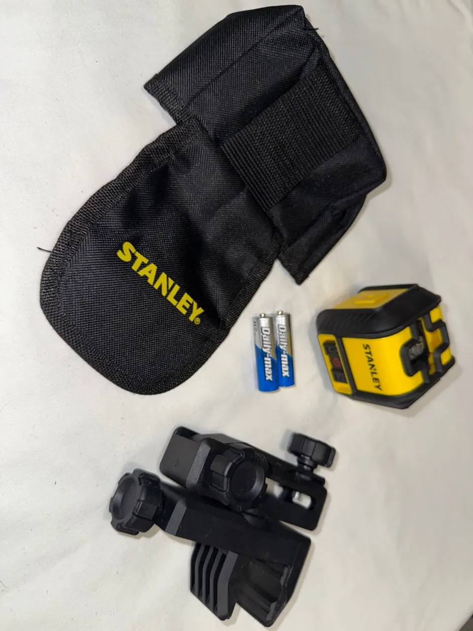 Nível a Laser Stanley com Acessórios - Novo!