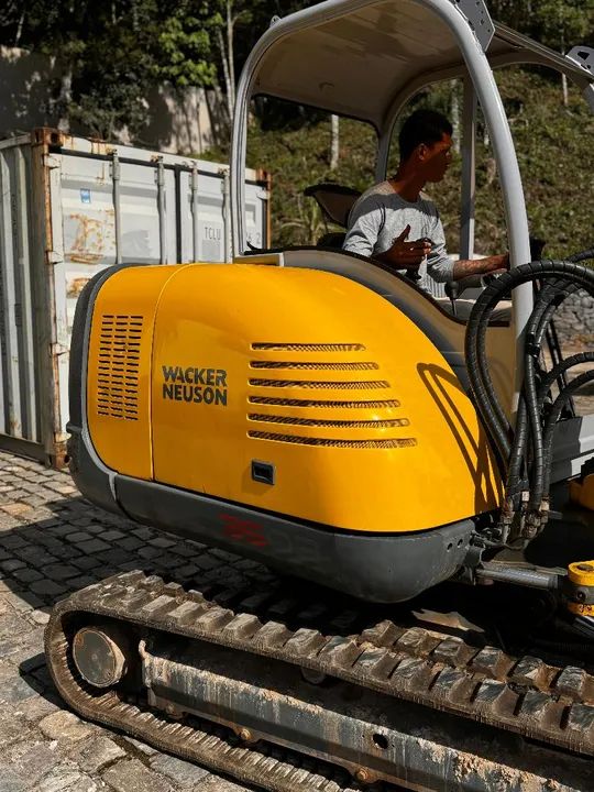 Mini escavadeira Wacker Neuson - Foto 3