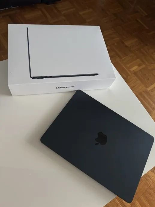 13インチ MacBook Air M2 16GB 512GB 最大容量97% 13インチ MacBook Air M2 16GB 512GB 最大容量97% Amazon.com: Apple