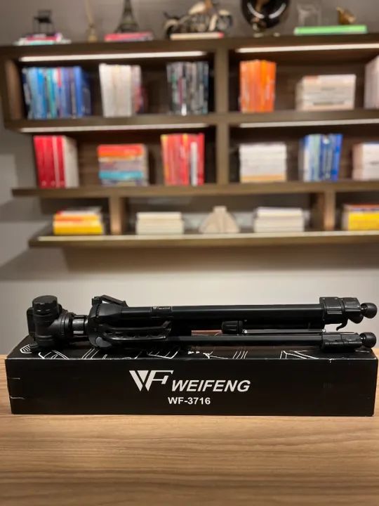 Tripé para câmera profissional Weifeng WF-3716