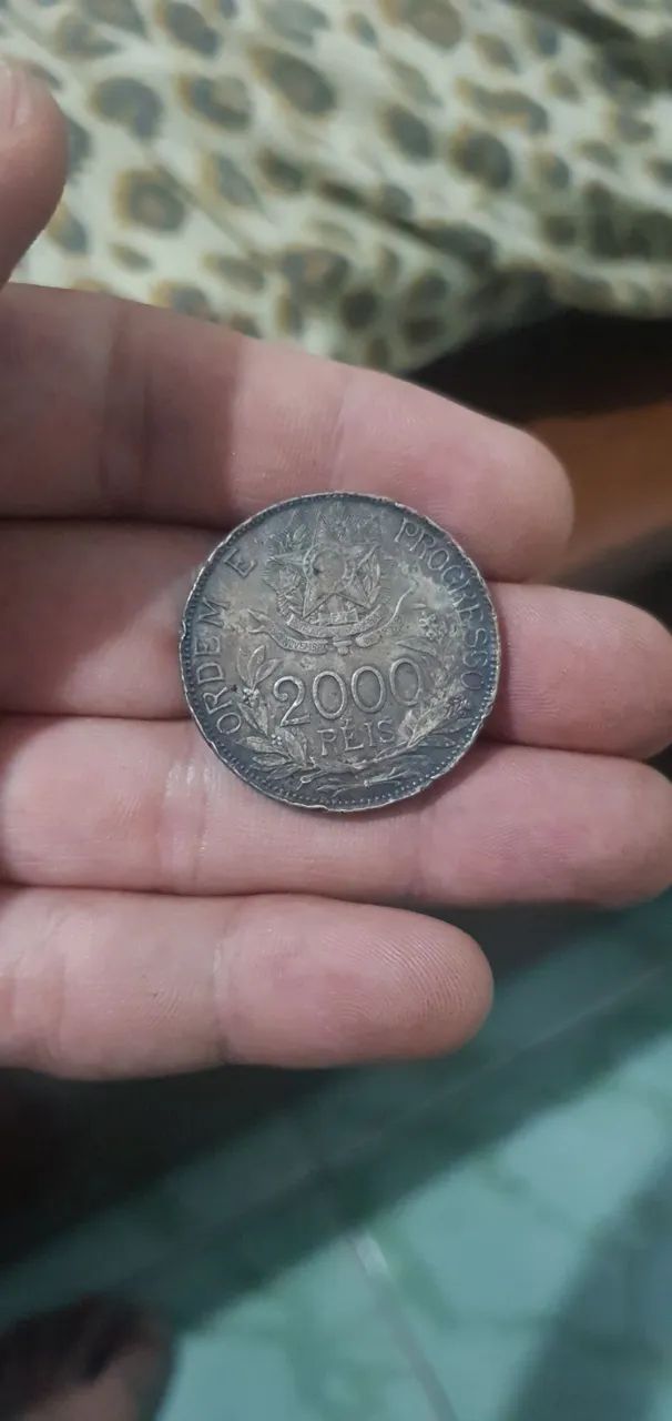 Moeda De Prata 2000 Réis 1912 - Estrelas Ligadas - Rara (mbc) - Foto 4