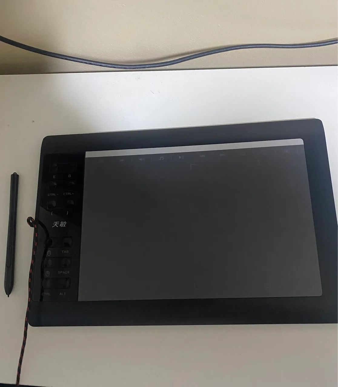 Mesa digitalizadora 10moons