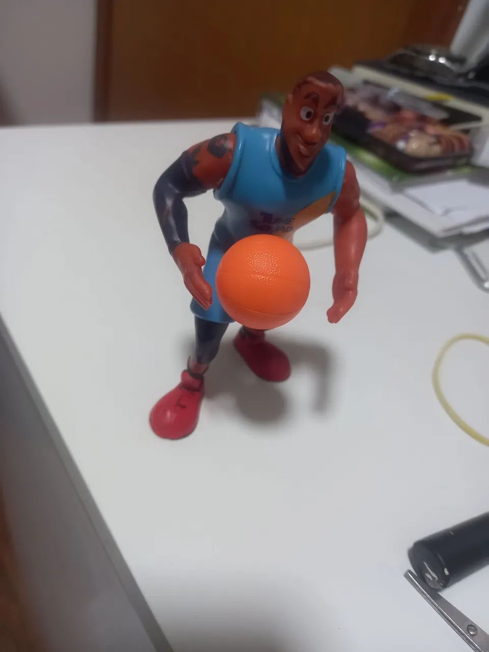 BONECO LEBRON JAMES MAC DONALDS 65192840211459120