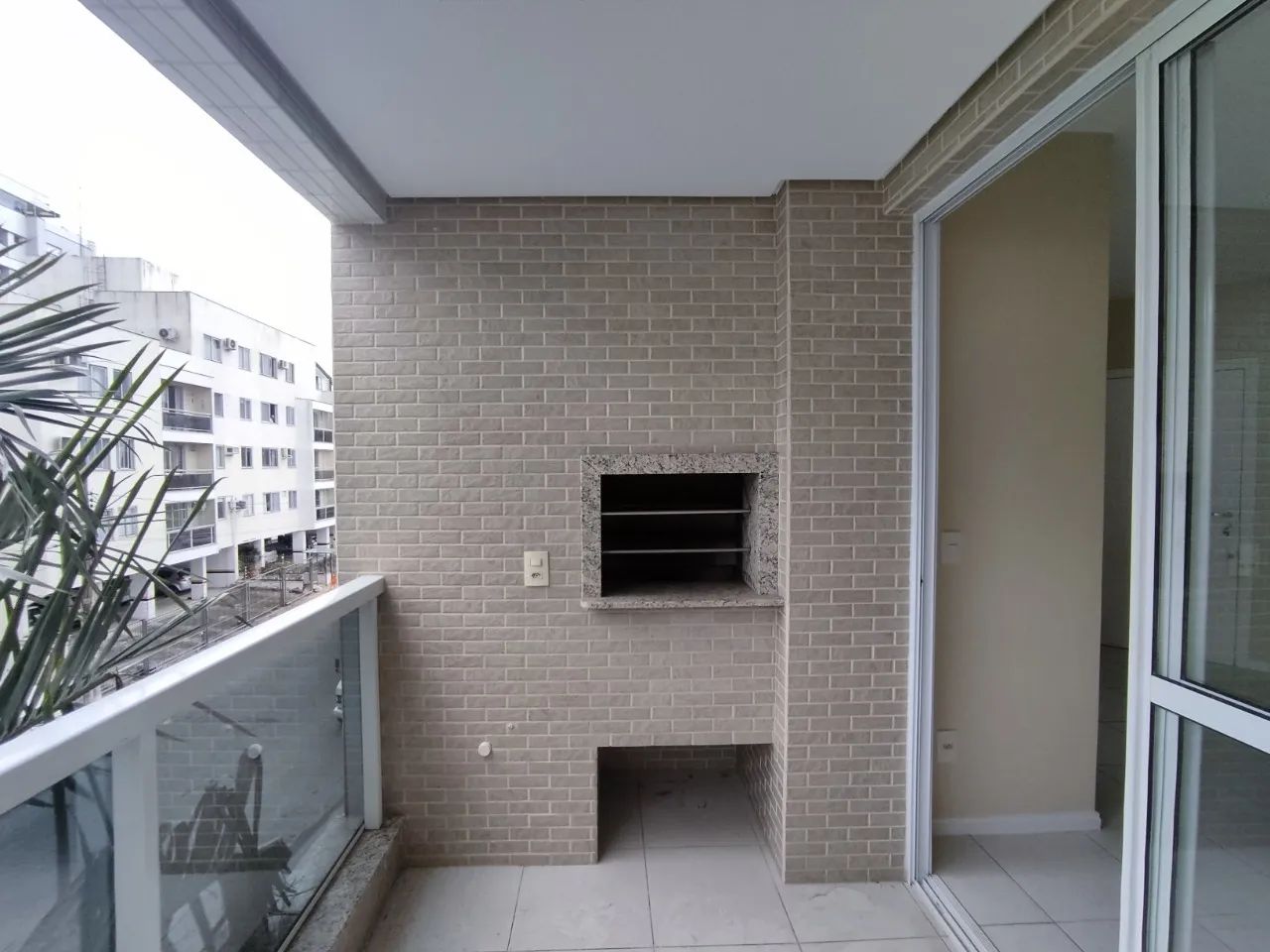 Apartamento com 2 dormitórios sendo 1 suíte na Trindade, Florianópolis. - Foto 4