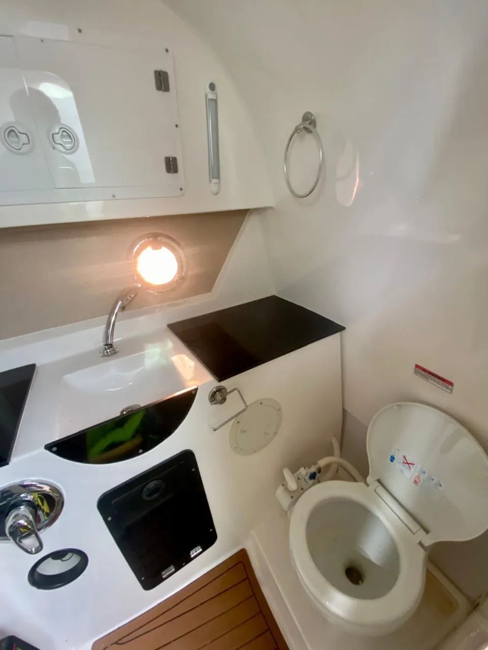 Lancha V300 semi-nova  - Foto 12