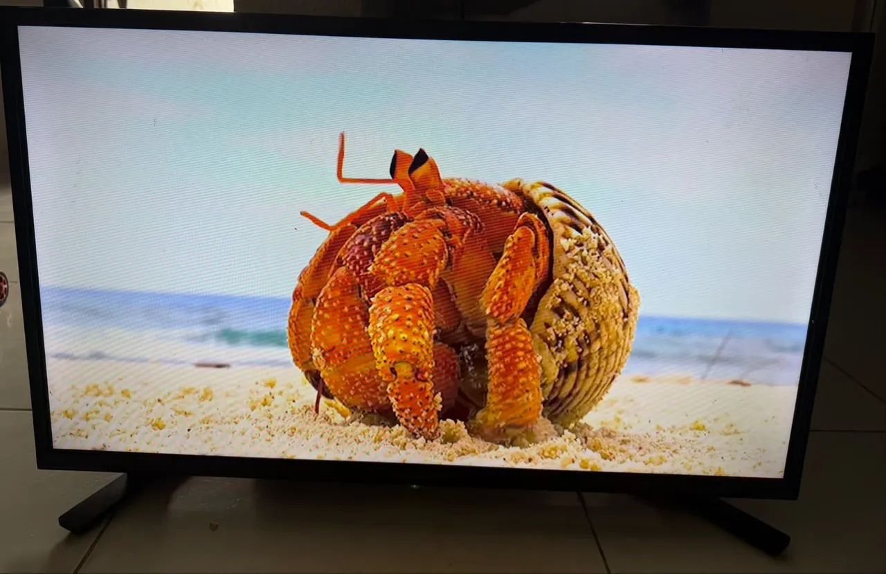 TV Panasonic smart 32 polegadas muito nova imagem perfeita  - Foto 4