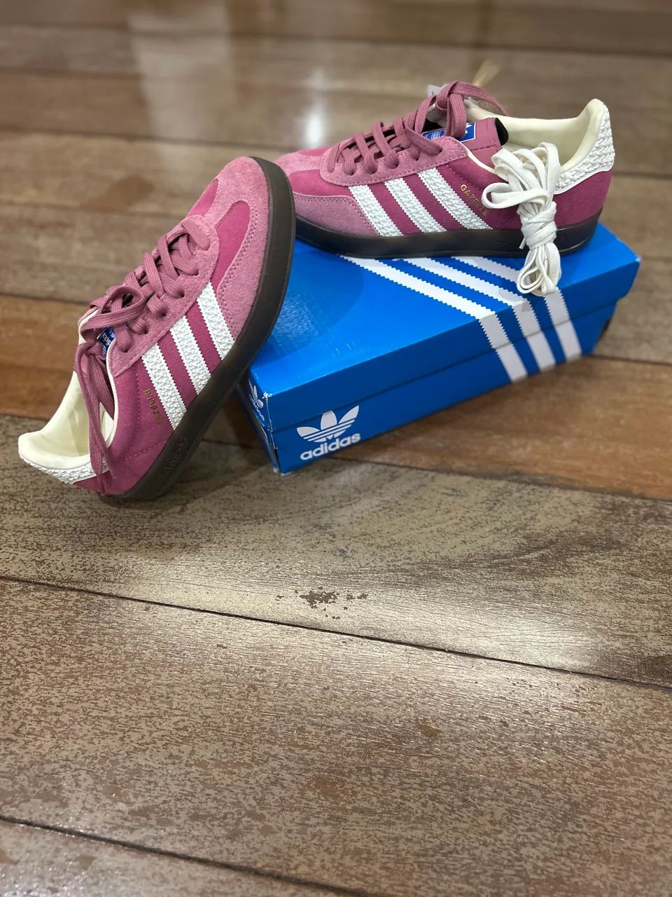 Tênis adidas gazelle 38 - Foto 4