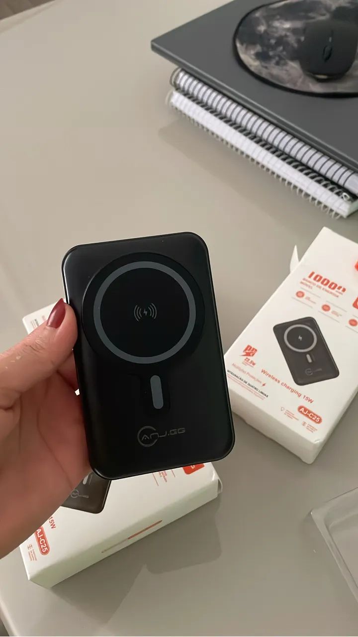 Power bank 10000 mAh TURBO - indução + cabos