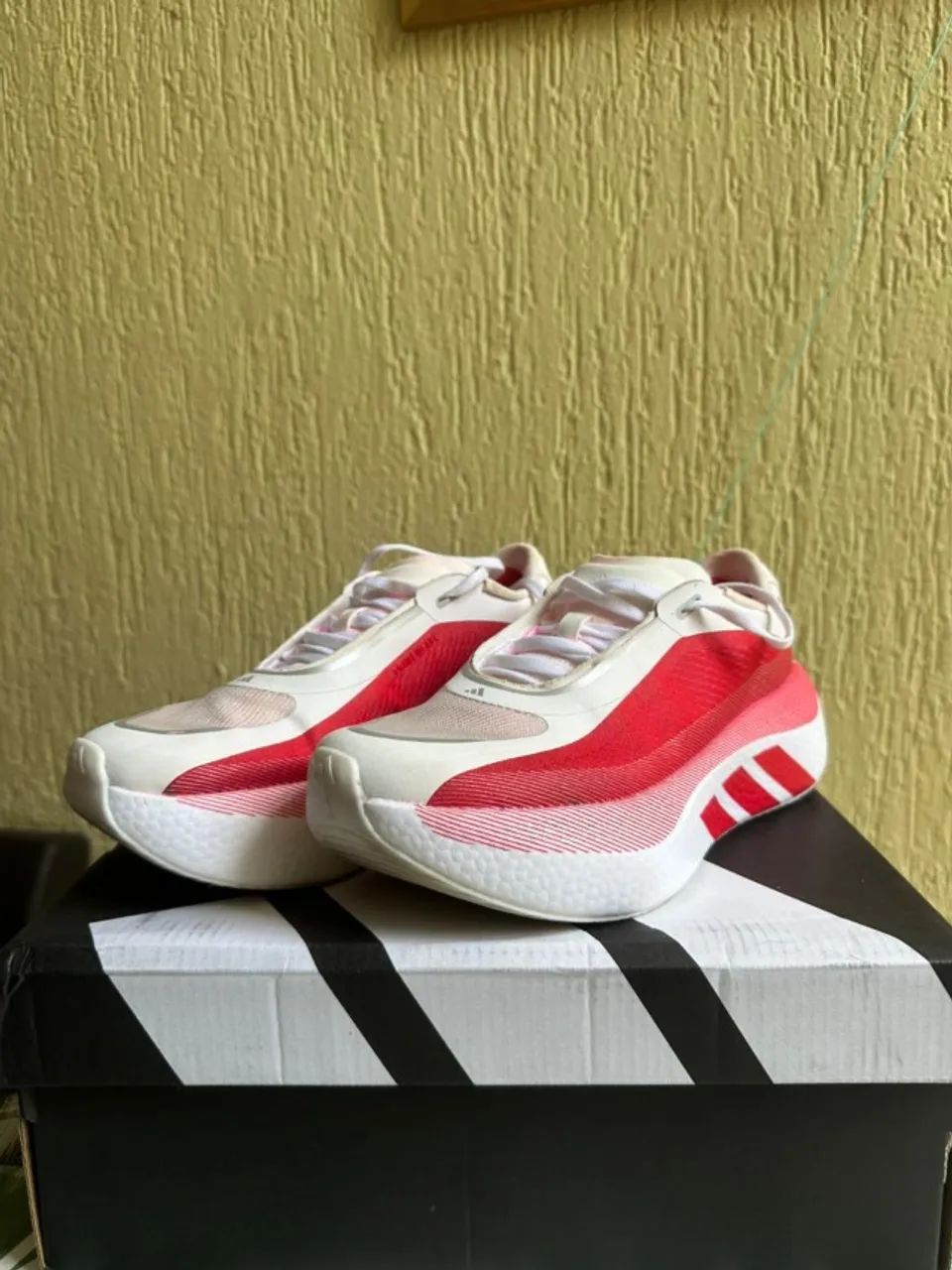 Tênis de corrida - Adidas Hyperboost Edge