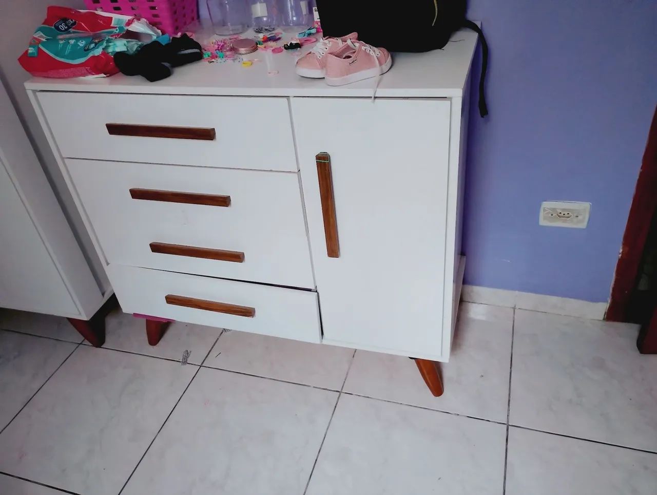 Conjunto quarto infantil cama cômoda e guarda roupa 