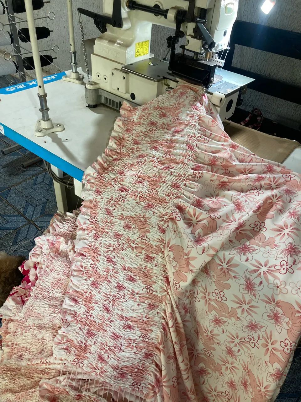 Passo LASTEX EM VESTIDOS BLUSINHAS  - Foto 3