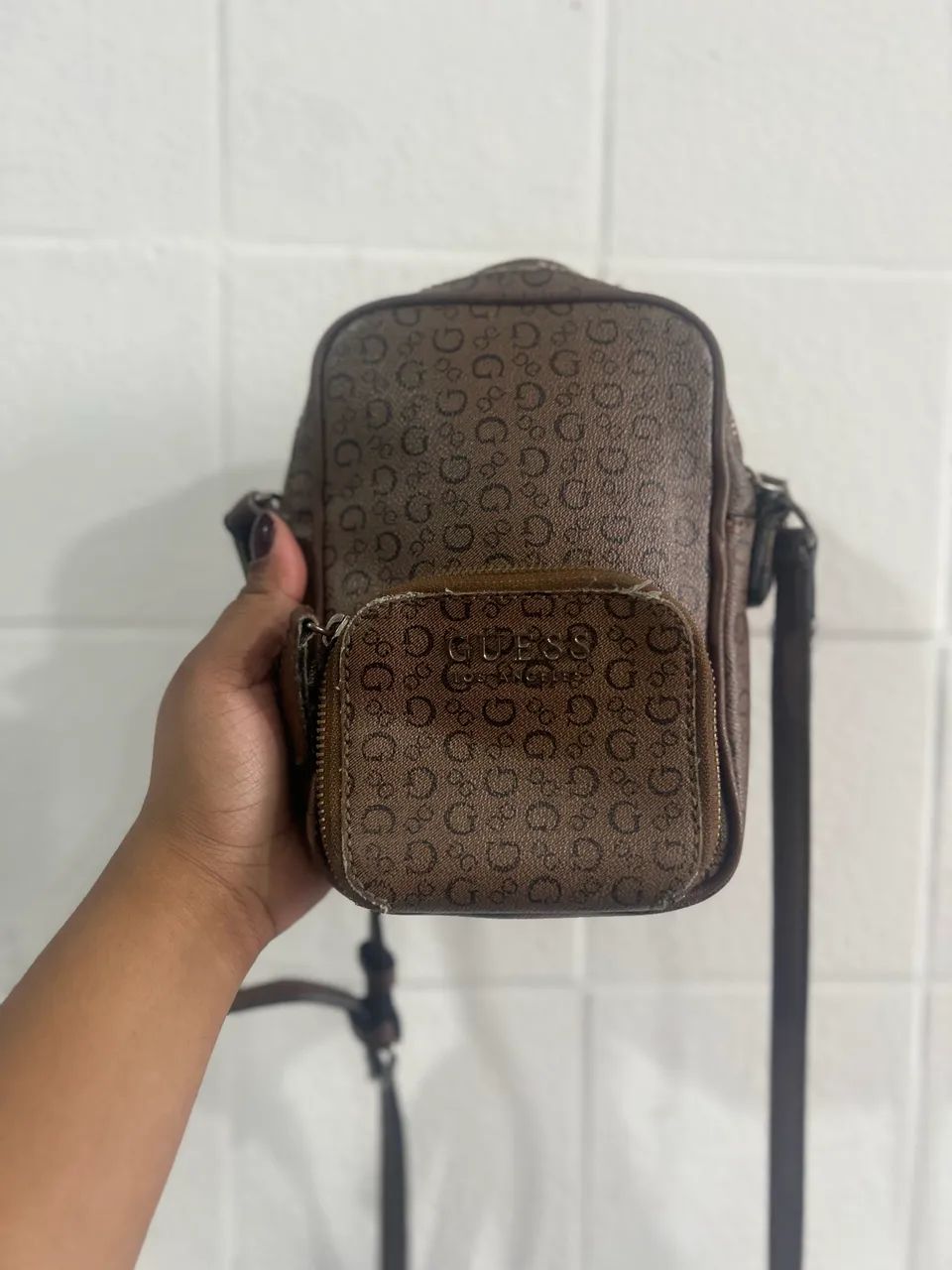 Crossbody Marrom da Guess Original  - Foto 4