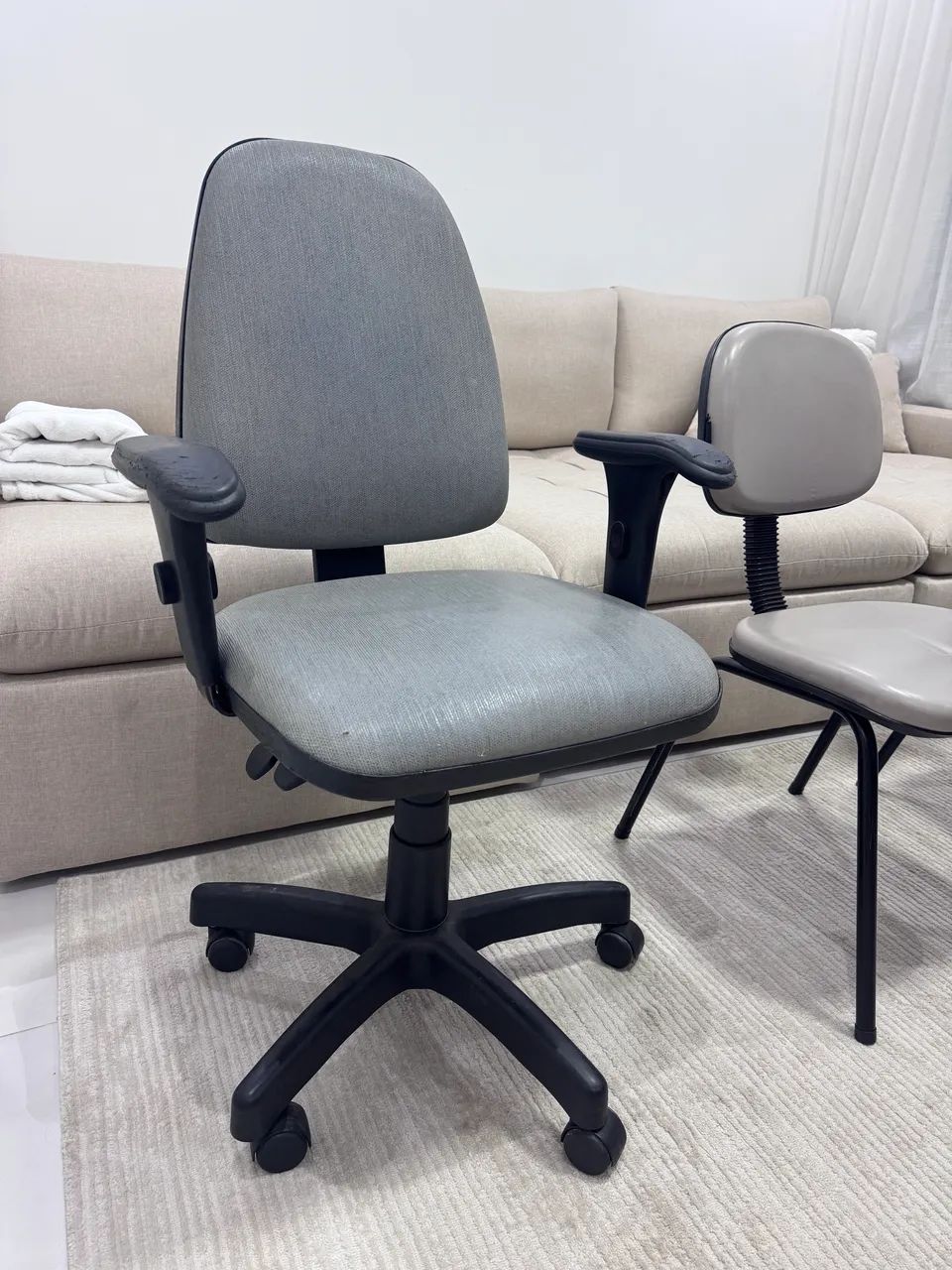 Kit 3 cadeiras + 1 poltrona  - Foto 5