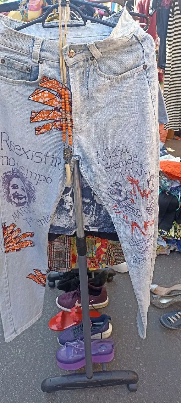 calça jeans aldeia dos ventos.