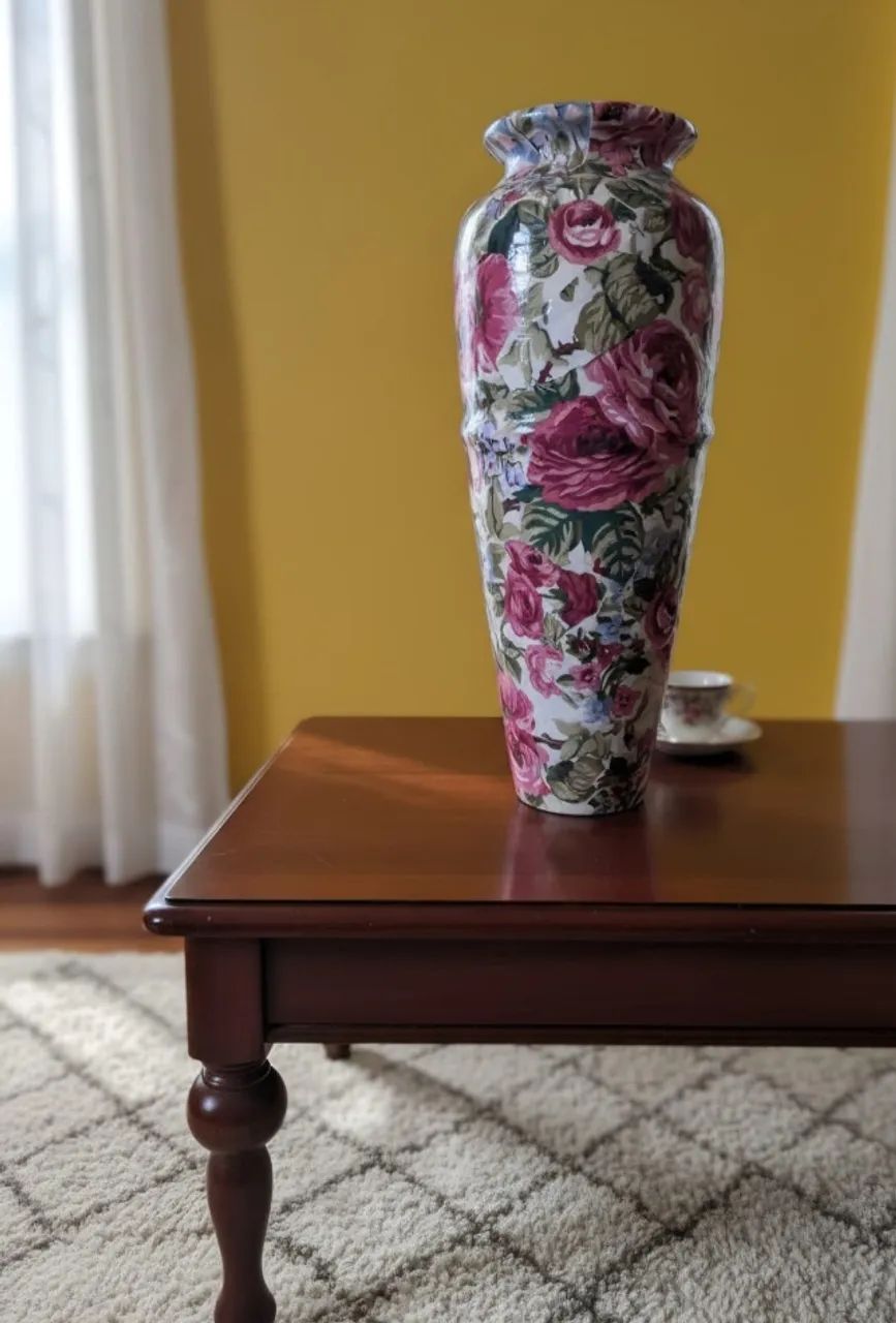 Vaso  de cerâmia  com decoupage  54cm