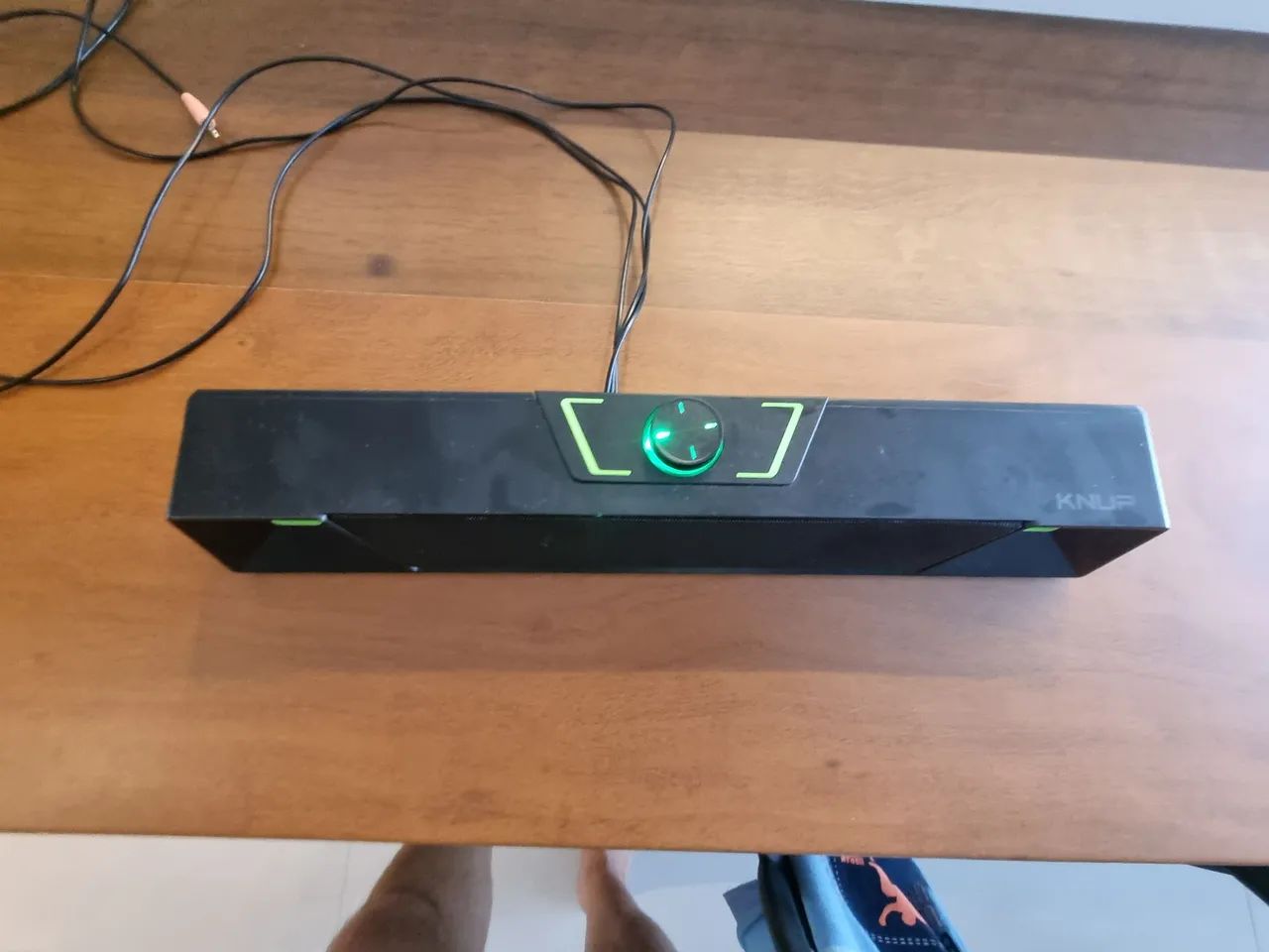 TV LCD 22" AOC e Soundbar Caixa de Som Gamer  - Foto 4