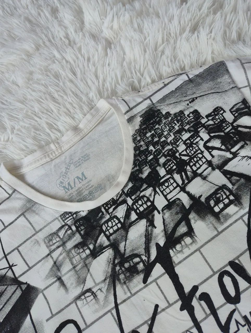 Camiseta Pink Floyd Tamanho M - Foto 4