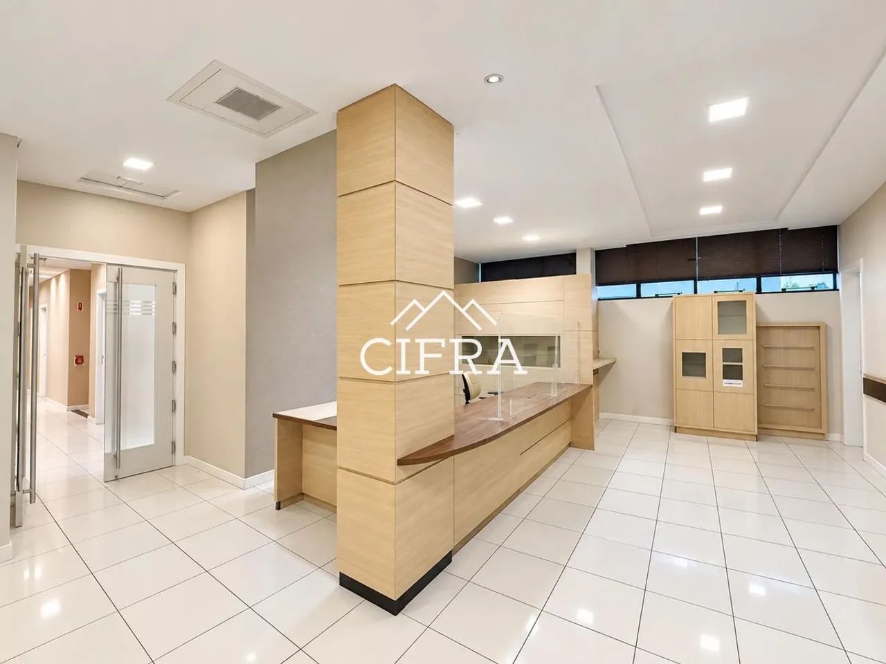 Sala Comercial - Aluguel - 250m2 - Semi Mobiliada - Exclusividade - Almanara Medical Cente - Foto 2