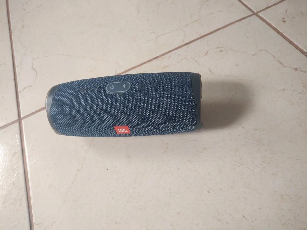 Caíxa som JBL charge 4 a prova água original 