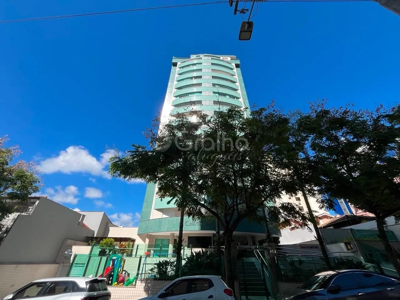 Apartamento com 2 quartos com suíte no Centro