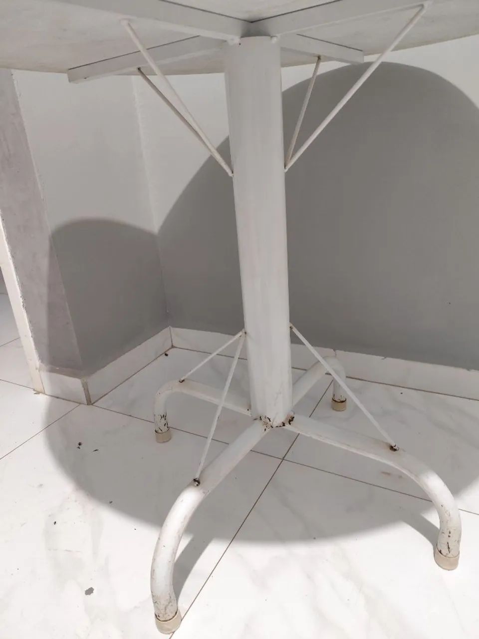 Mesa e cadeira - Foto 3