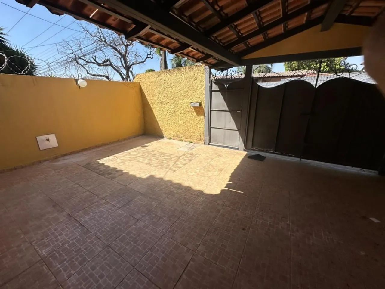 Sobrado Residencial C-2 Vila Monteceli - Foto 2