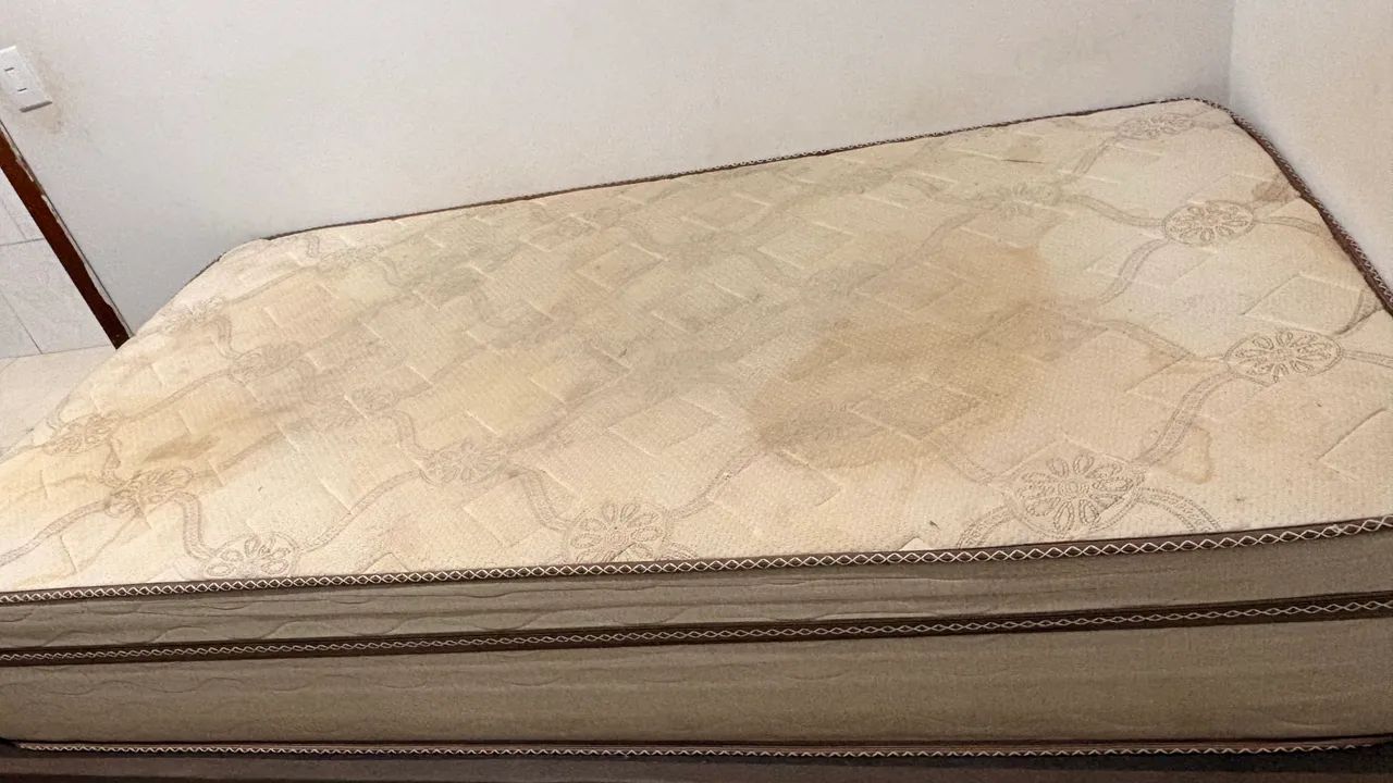 Vendo essa cama de solteiro.