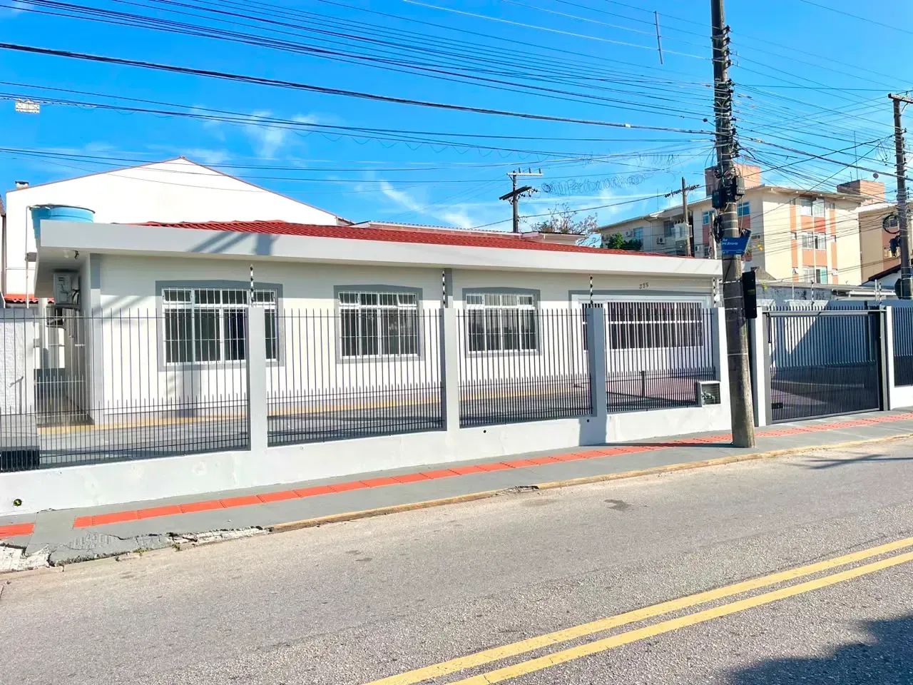 Casa para alugar em Capoeiras com 216 m² e 6 ambientes - Foto 3