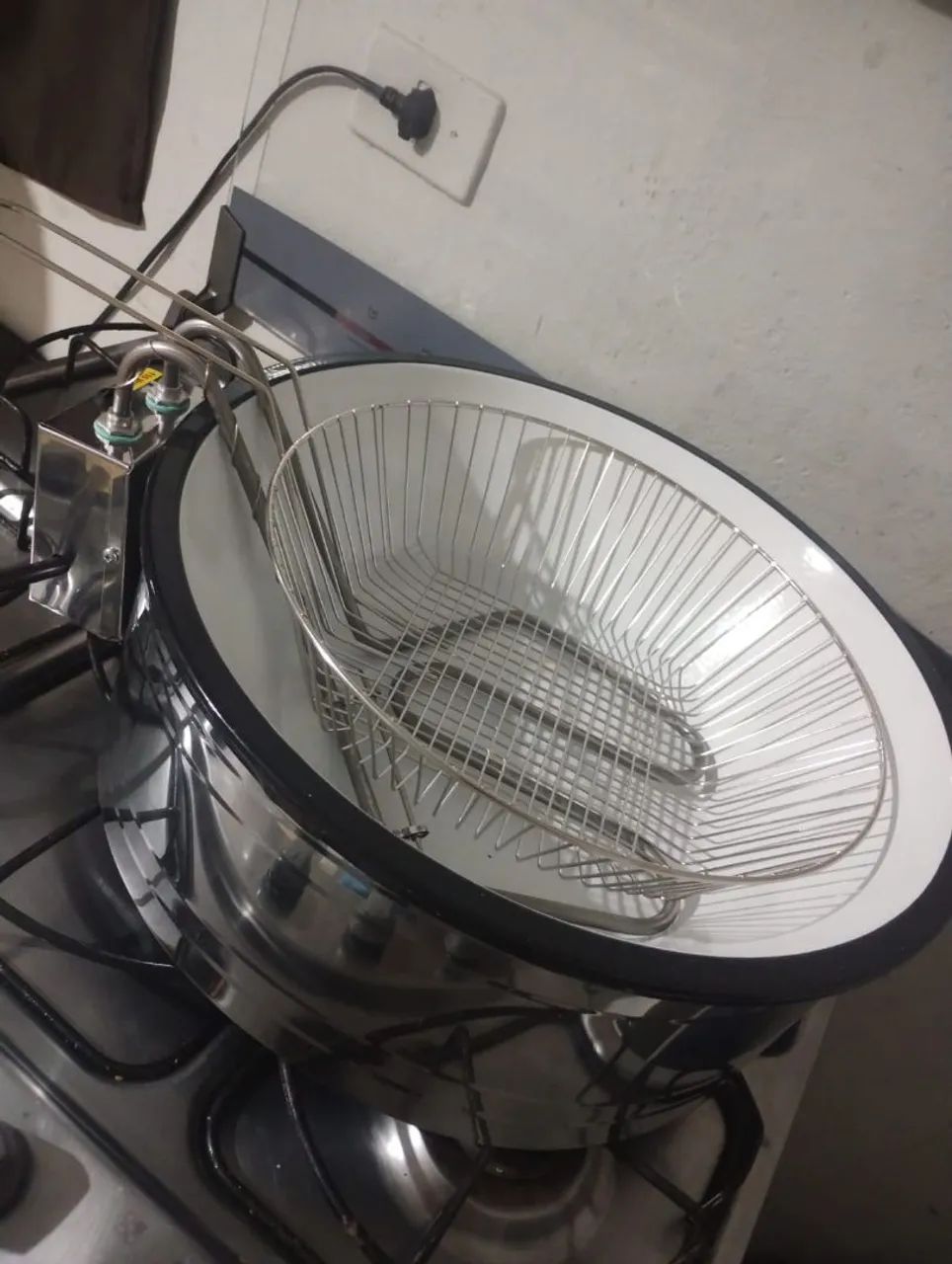 TACHO ELÉTRICO PROFISSIONAL 8L (127v)