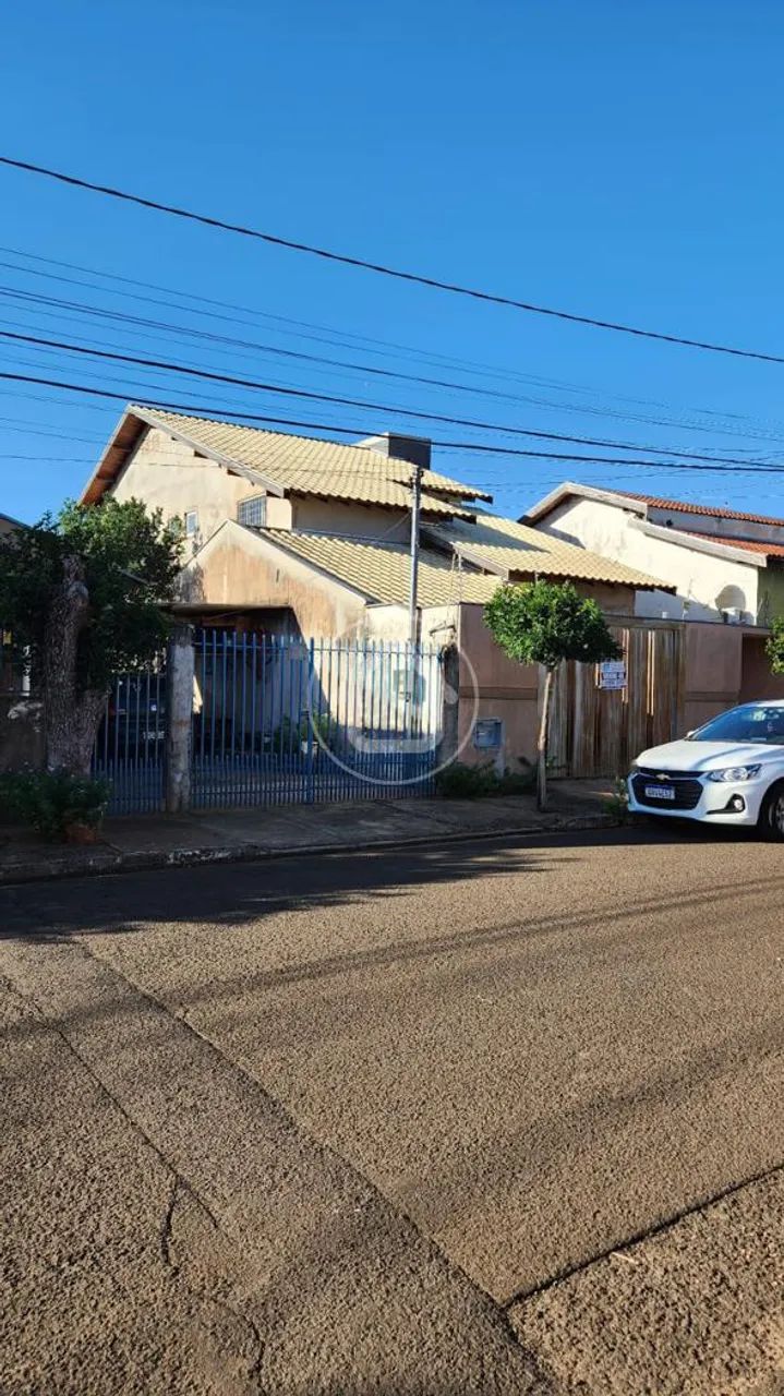 SOBRADO COM 05 DORMITÓRIOS NA VILA FLORIO - Foto 3