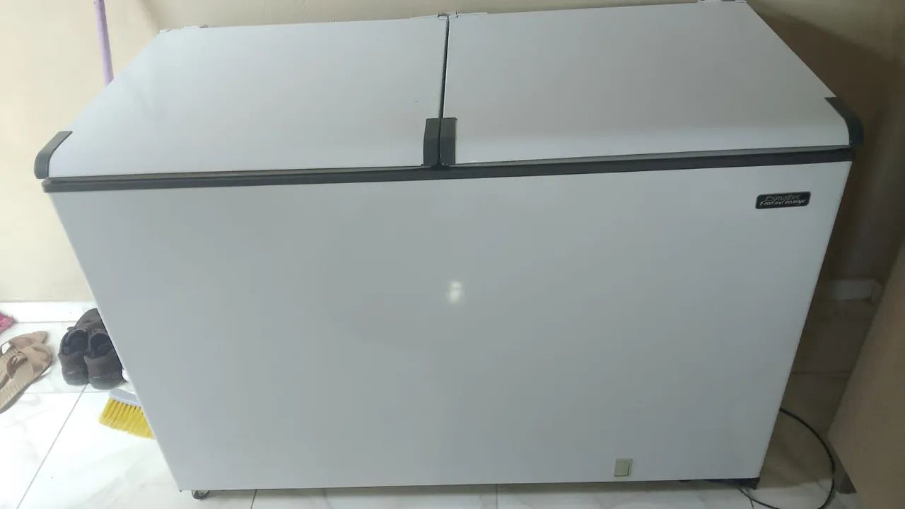 Vende-se esse freezer 