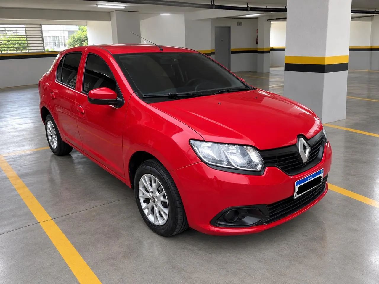 Alugo Logan Authentique 2018 para aplicativo Uber e 99