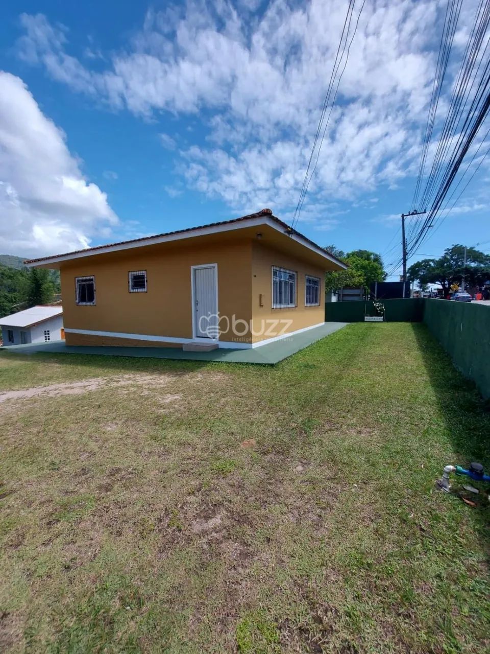 Terreno Comercial 990m² em Rio Tavares, Florianópolis