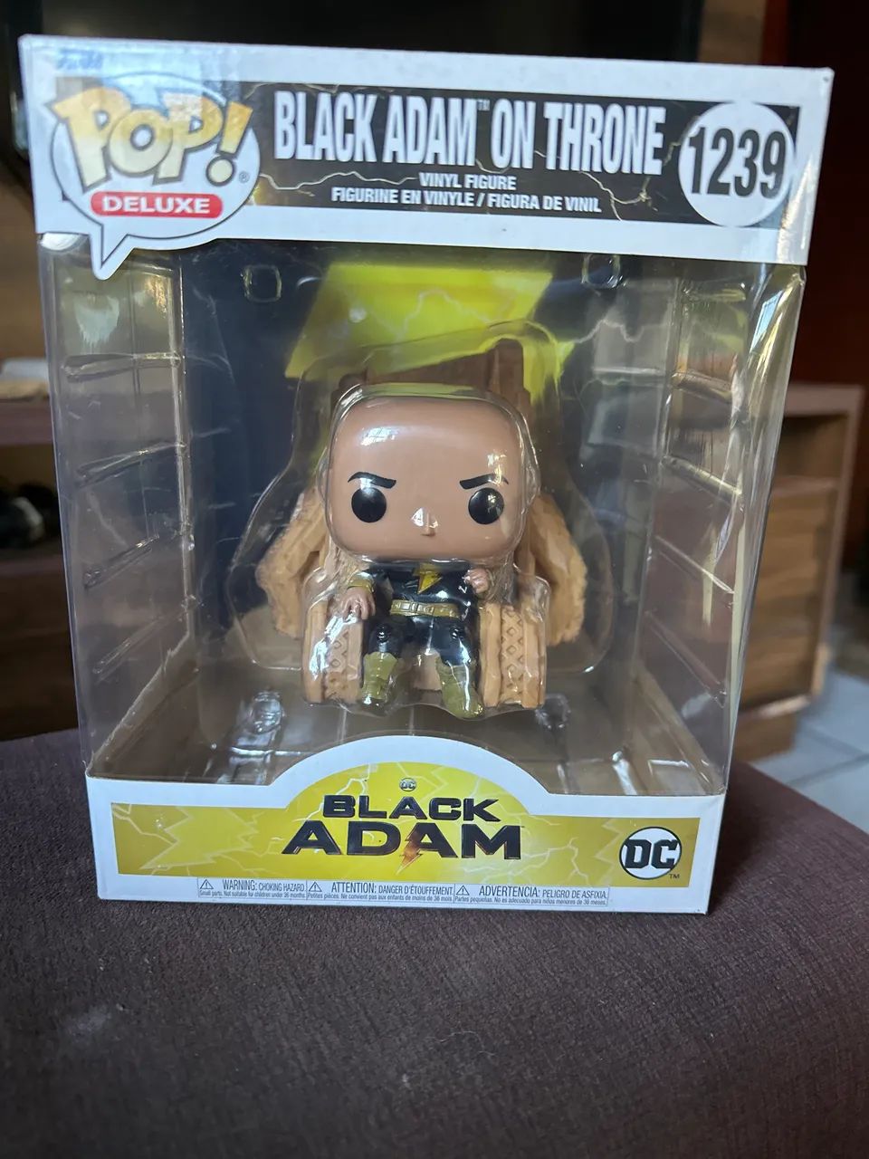 Funko Pop Black Adam 1239 On Throne Original