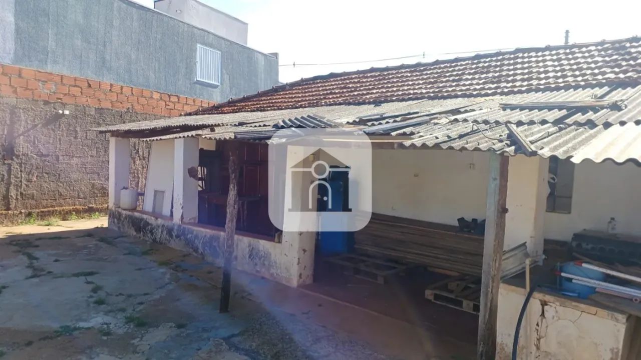 Casa/Colônia para venda no bairro Jóquei Clube - Foto 4