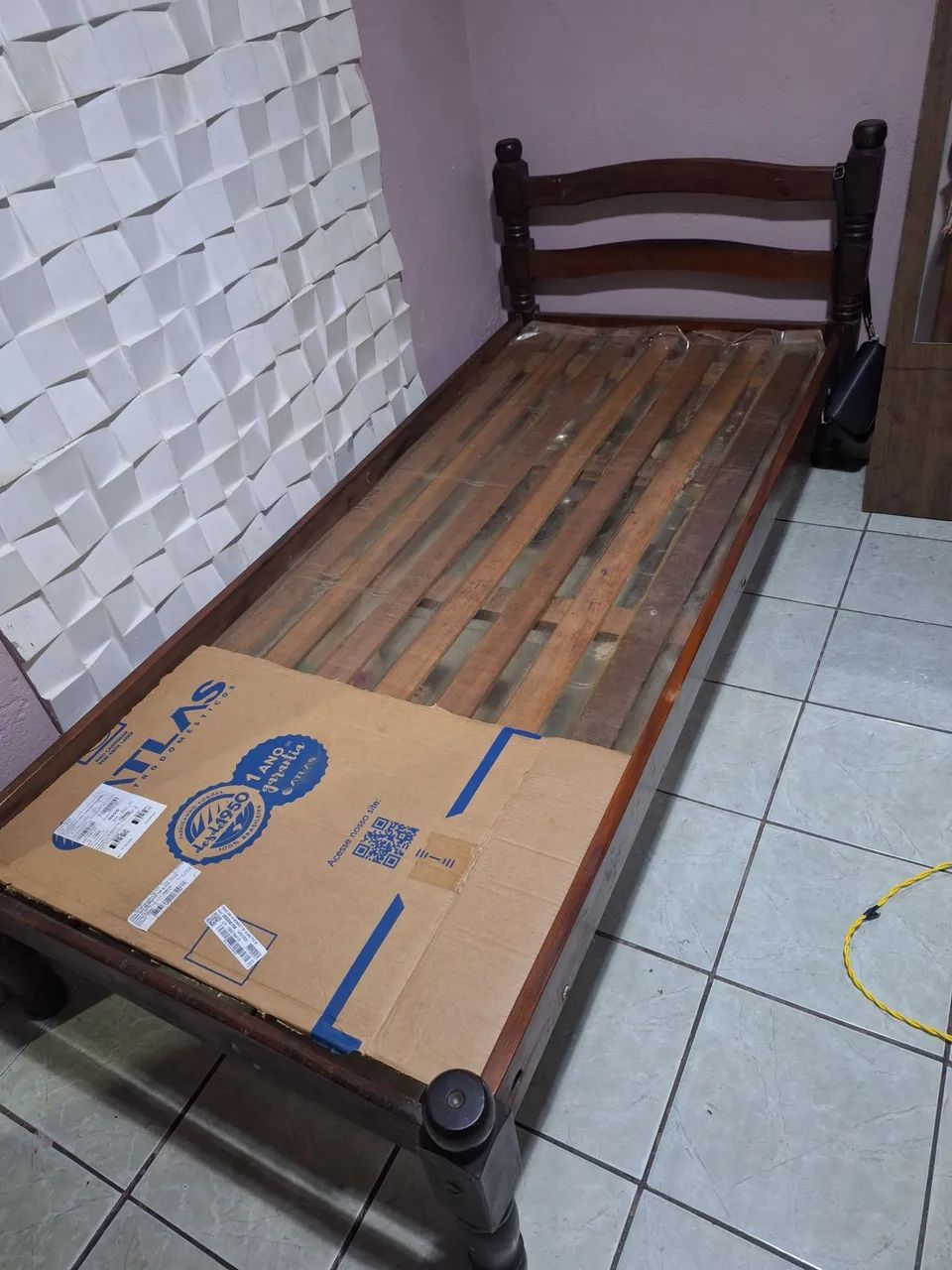Cama solteiro