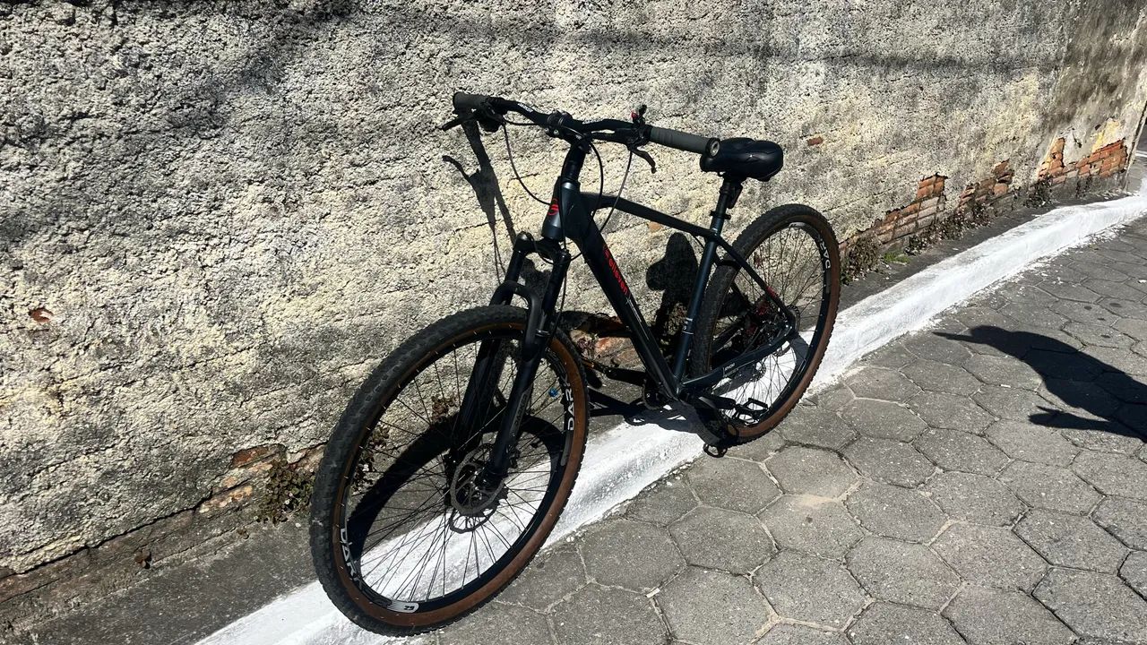 Vendo bike aro 29 top - Foto 3