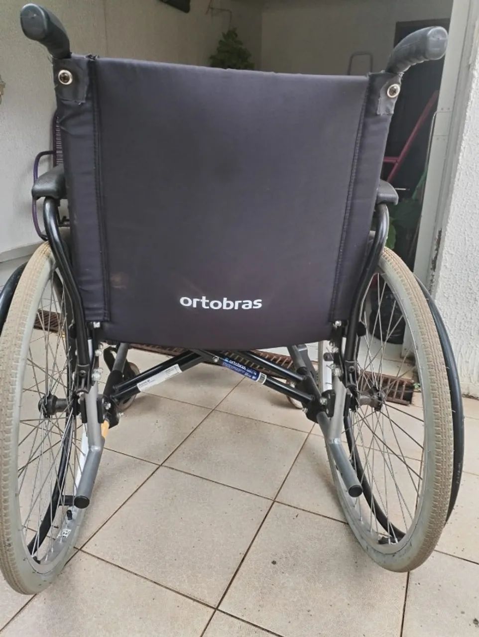 Cadeira de Rodas - Foto 2