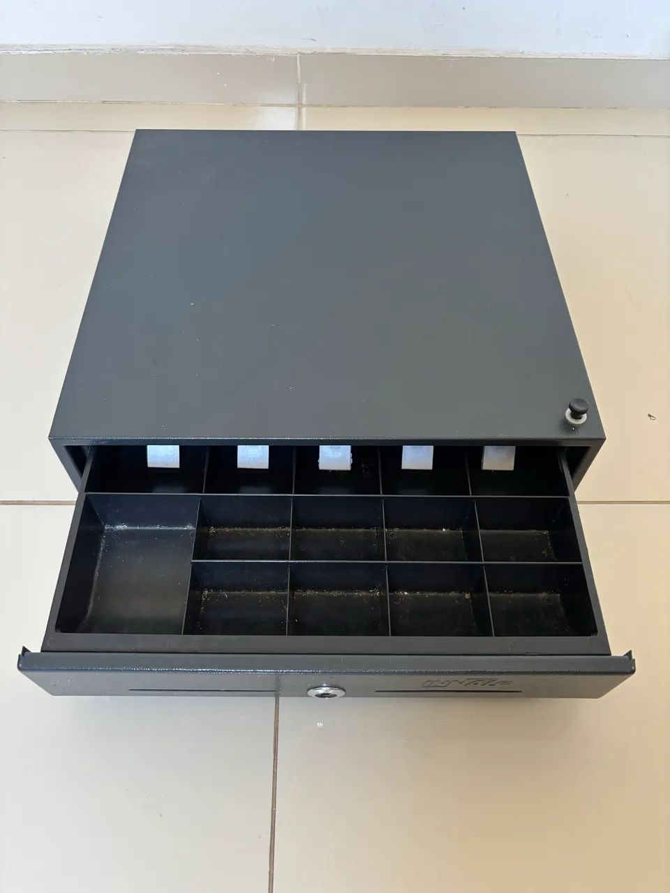 Caixa de dinheiro  - Foto 3