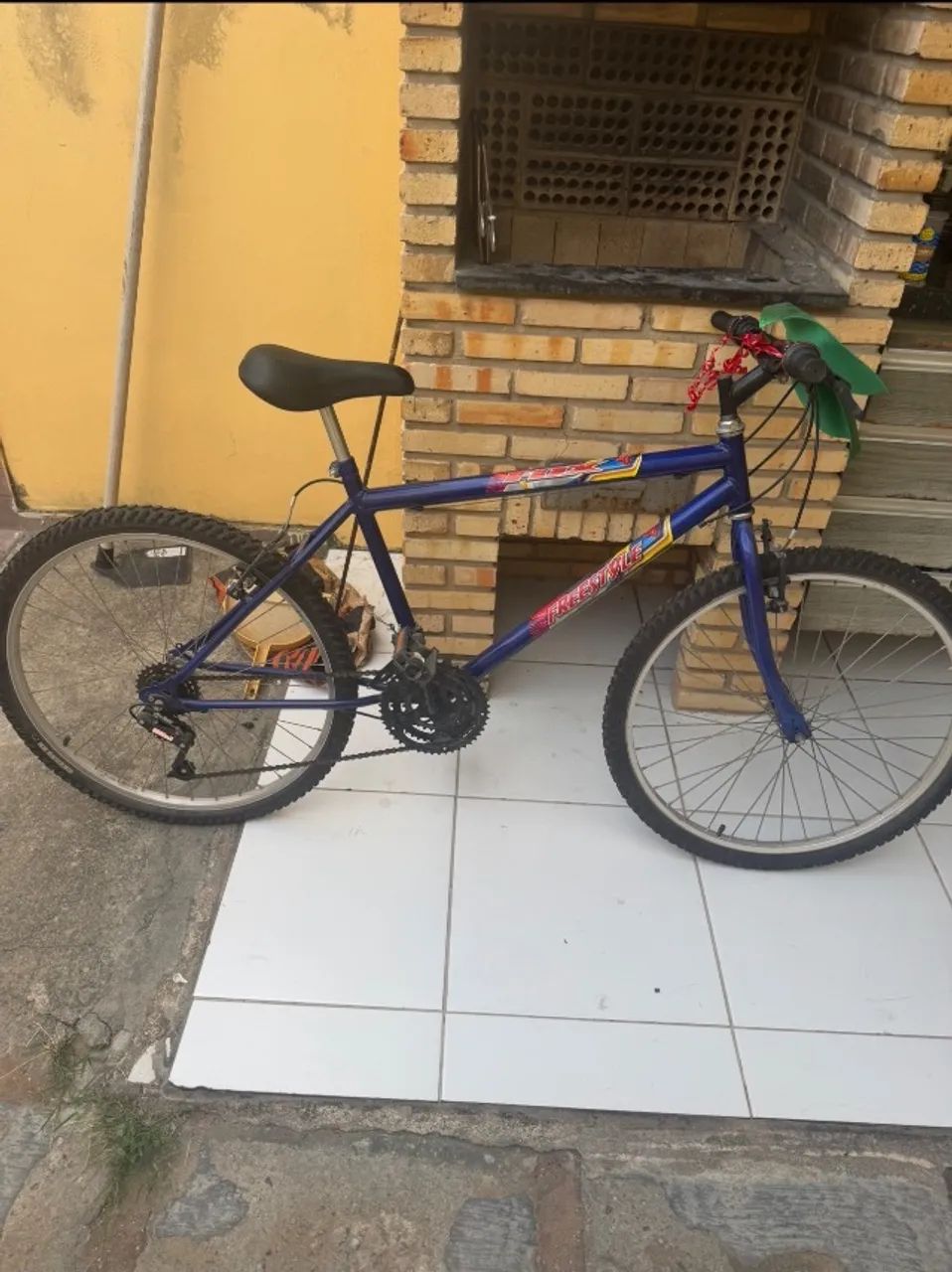 Bicicleta nunca usada