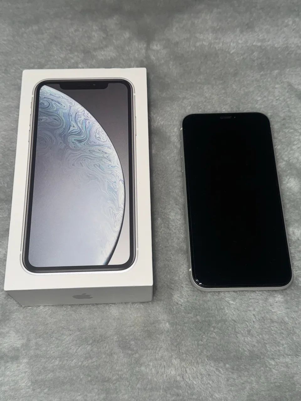 iPhone XR 64GB (Prateado) + Caixa e Nota Fiscal