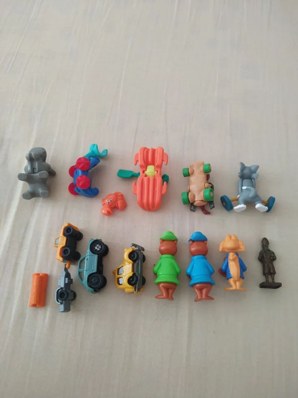 Lote Kinder Ovo - Diversos - Foto 2