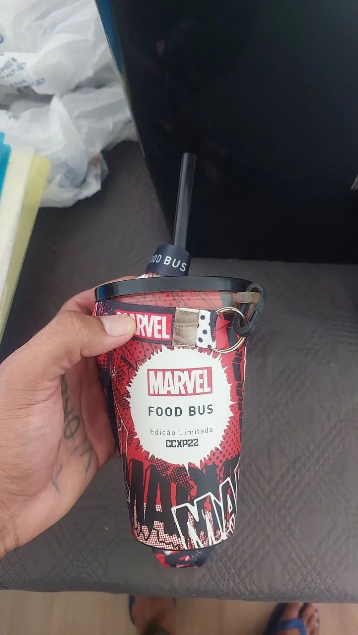 Copo exclusivo marvel ccxp 2022